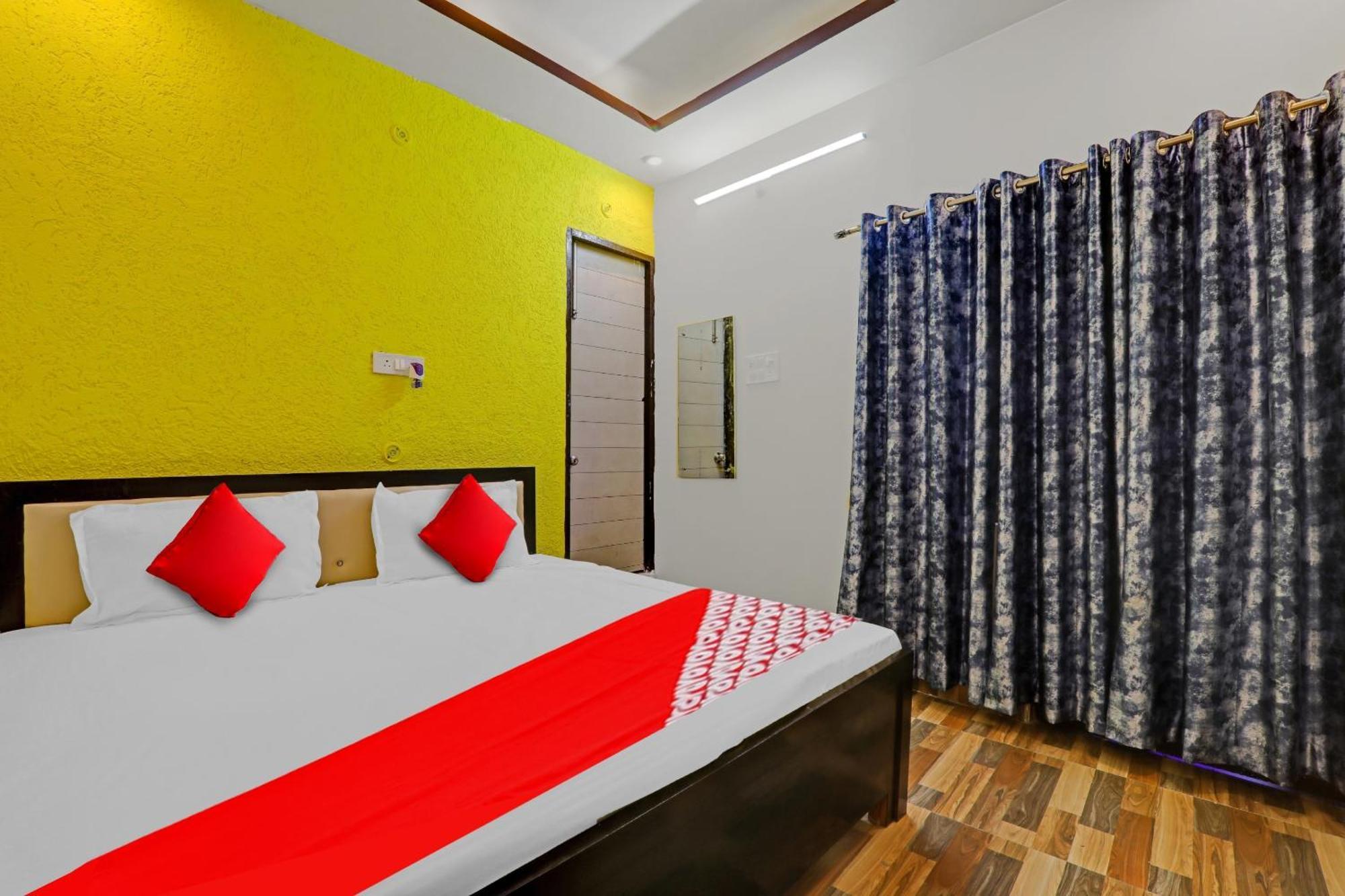 Hotel O R K Hotels لاكناو المظهر الخارجي الصورة